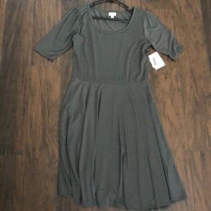 NWT Solid gray Nicole